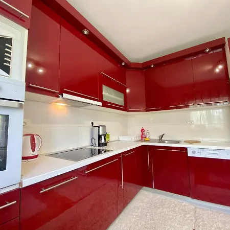 Ivano Apartment *
