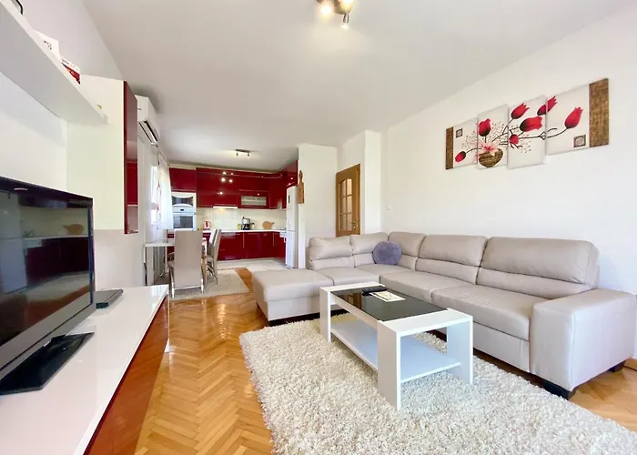 شقة Ivano موستار