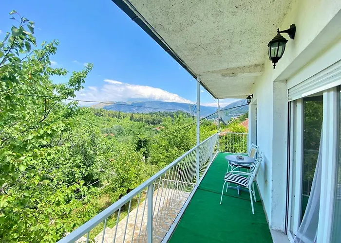 Ivano شقة موستار